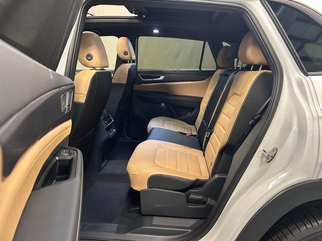 new 2026 Volkswagen Atlas Cross Sport car, priced at $51,188