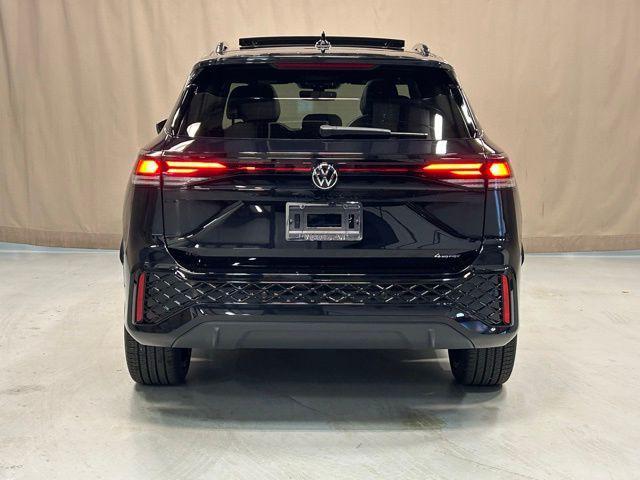 new 2026 Volkswagen Tiguan car, priced at $39,439