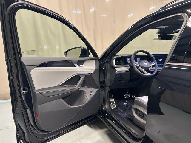 new 2026 Volkswagen Tiguan car, priced at $39,439
