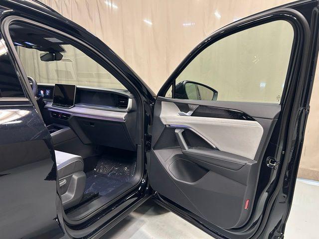 new 2026 Volkswagen Tiguan car, priced at $39,439