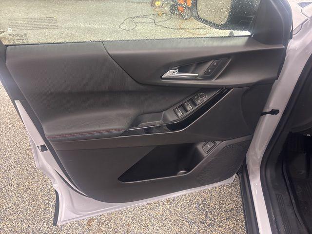 new 2026 Chevrolet Equinox car, priced at $38,319