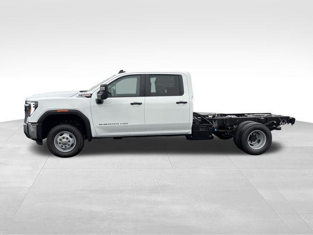 new 2026 GMC Sierra 3500 car, priced at $65,390