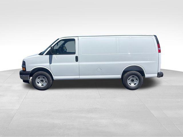 new 2026 Chevrolet Express 2500 car, priced at $46,922