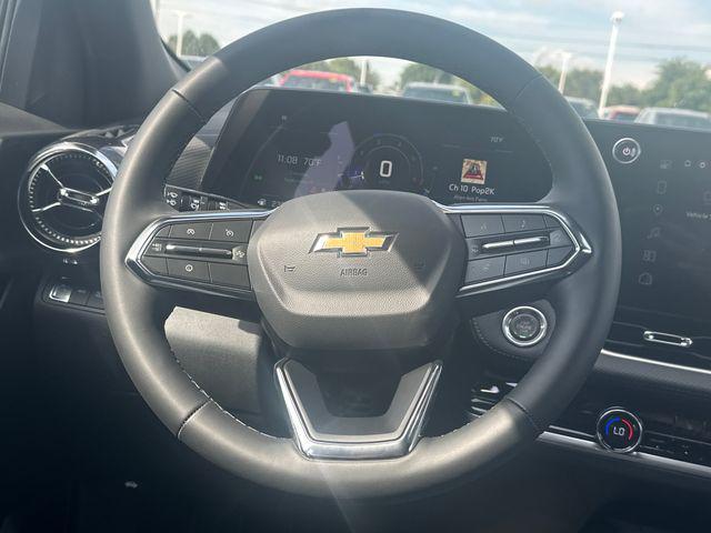 new 2026 Chevrolet Equinox car, priced at $34,290