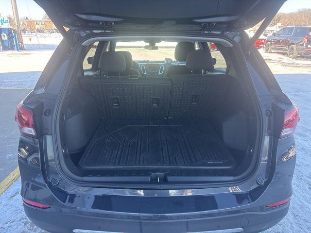 used 2022 Chevrolet Equinox car, priced at $19,679