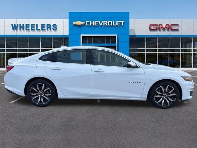 used 2022 Chevrolet Malibu car, priced at $19,514