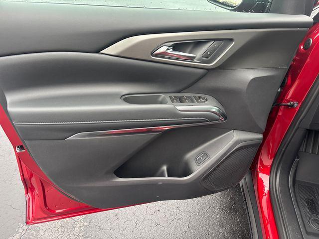 new 2026 Chevrolet Traverse car, priced at $47,327