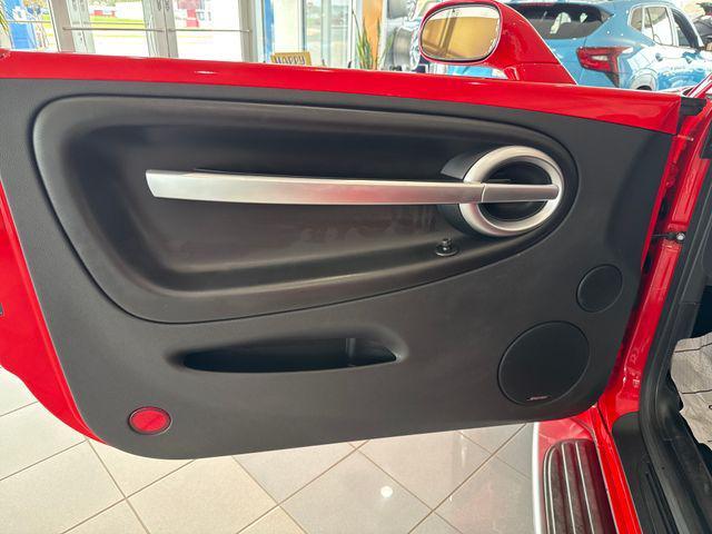 used 2004 Chevrolet SSR car, priced at $34,387