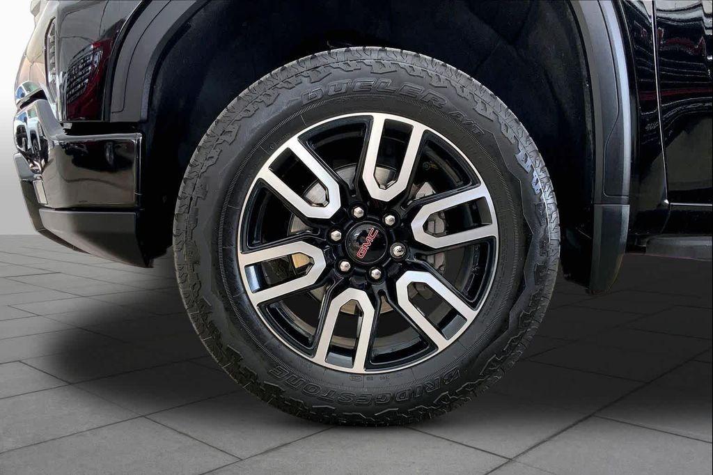 used 2025 GMC Sierra 1500 car, priced at $61,598
