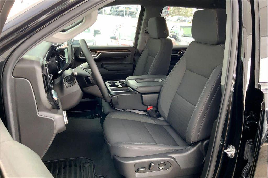 used 2025 GMC Sierra 1500 car, priced at $51,691