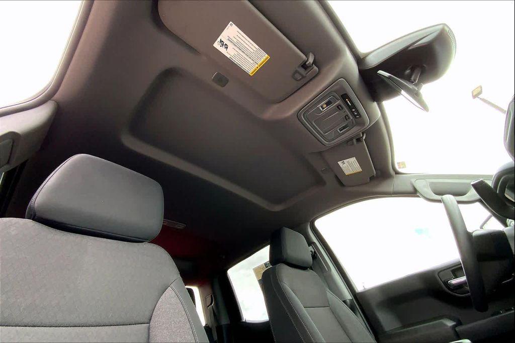 used 2025 GMC Sierra 1500 car, priced at $34,861