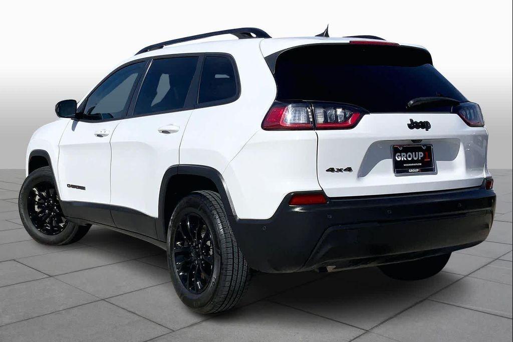used 2023 Jeep Cherokee car, priced at $20,813