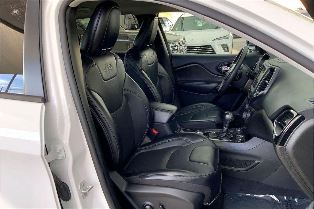 used 2023 Jeep Cherokee car, priced at $20,813