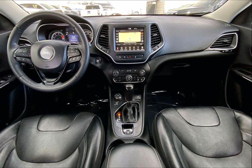 used 2023 Jeep Cherokee car, priced at $20,813