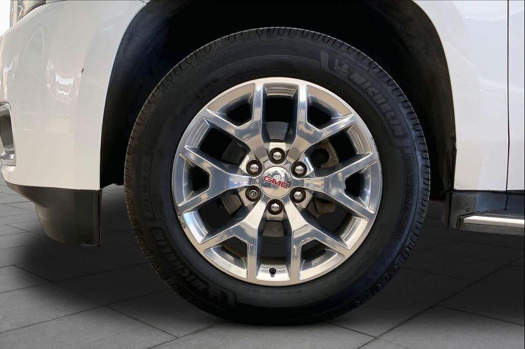 used 2017 GMC Yukon car, priced at $16,982