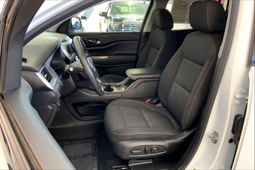 used 2022 GMC Acadia car, priced at $24,484