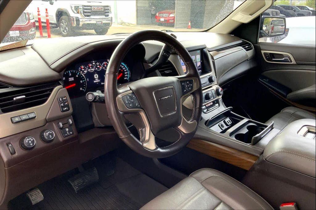 used 2020 GMC Yukon XL car, priced at $37,311