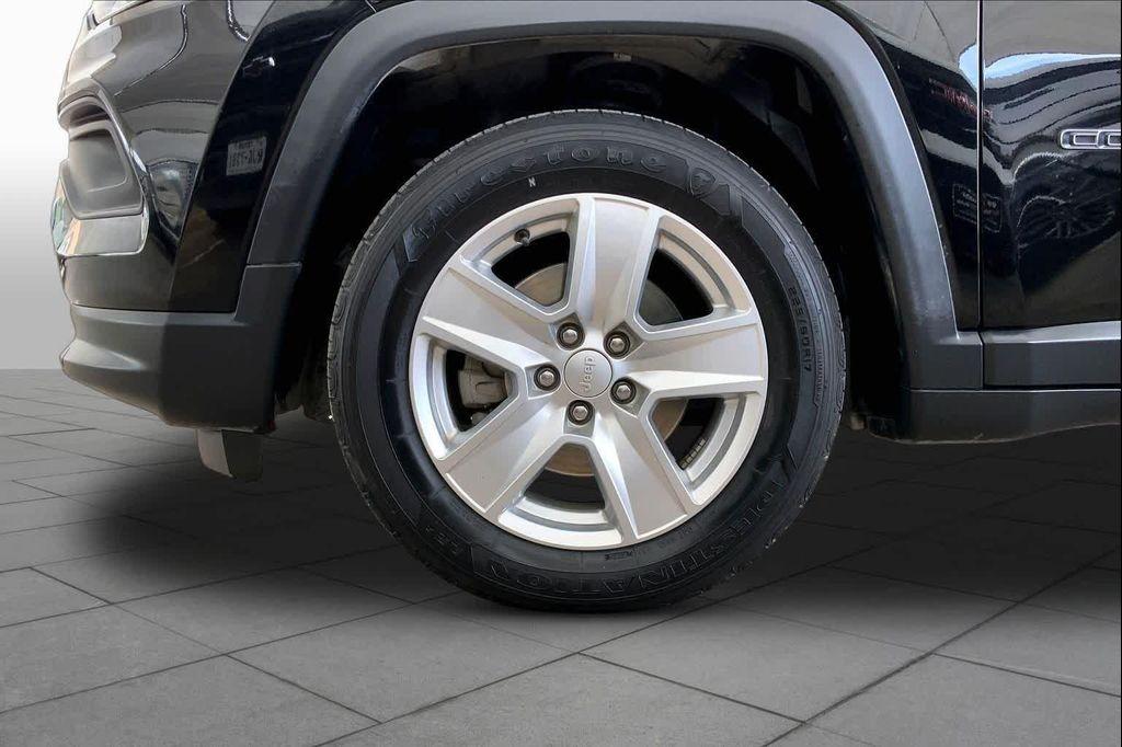 used 2022 Jeep Compass car, priced at $20,821