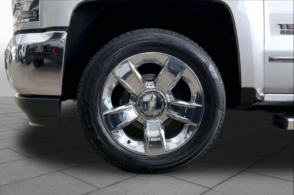used 2018 Chevrolet Silverado 1500 car, priced at $28,651
