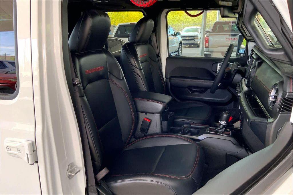 used 2023 Jeep Gladiator car, priced at $47,598