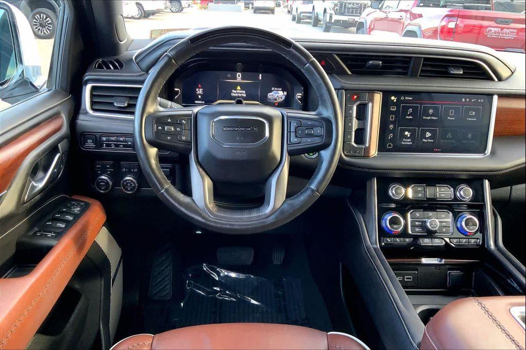 used 2023 GMC Yukon XL car