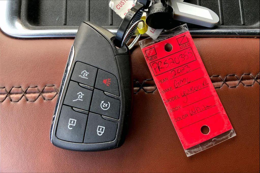 used 2023 GMC Yukon XL car