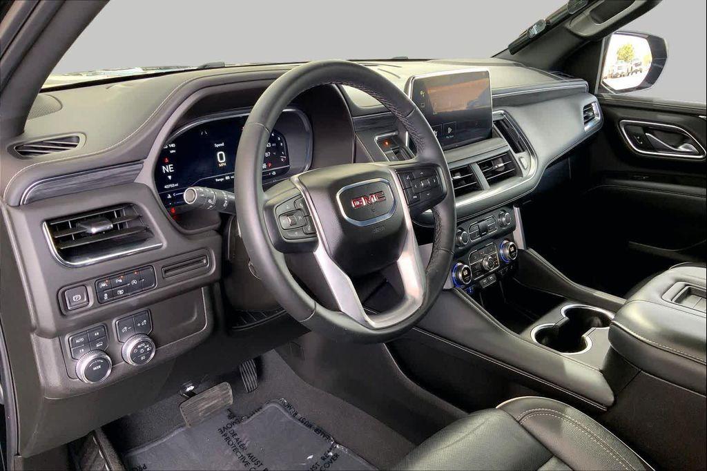 used 2024 GMC Yukon car, priced at $57,817