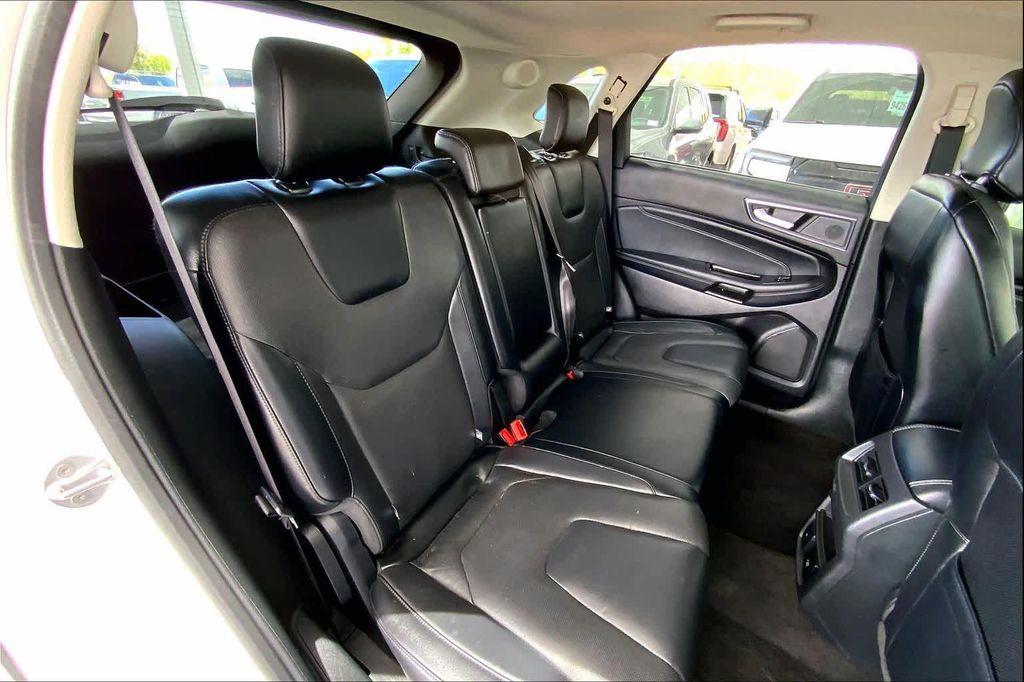 used 2019 Ford Edge car, priced at $14,517