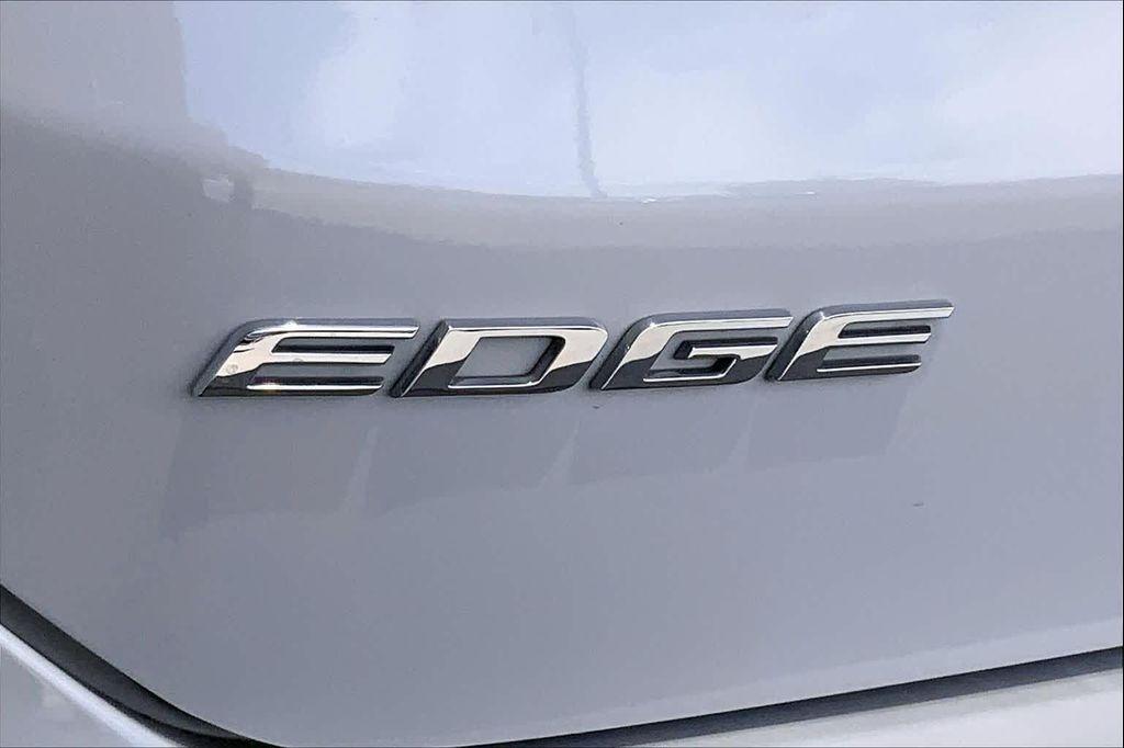 used 2019 Ford Edge car, priced at $14,517