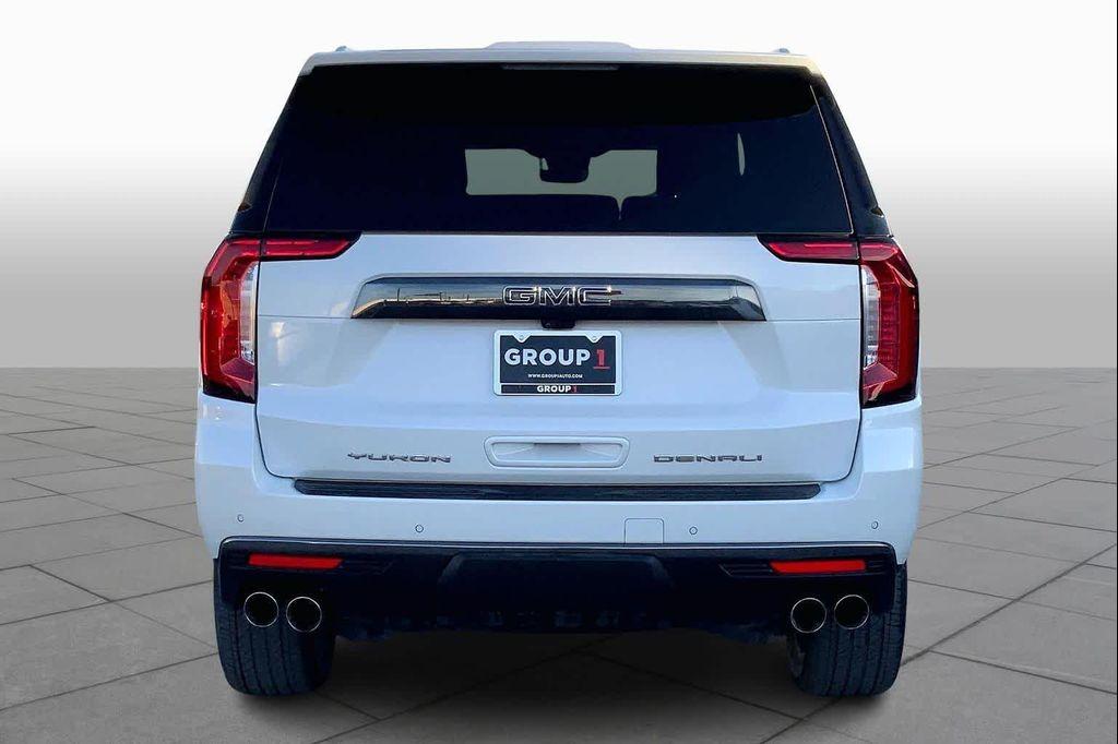 used 2024 GMC Yukon car, priced at $79,982