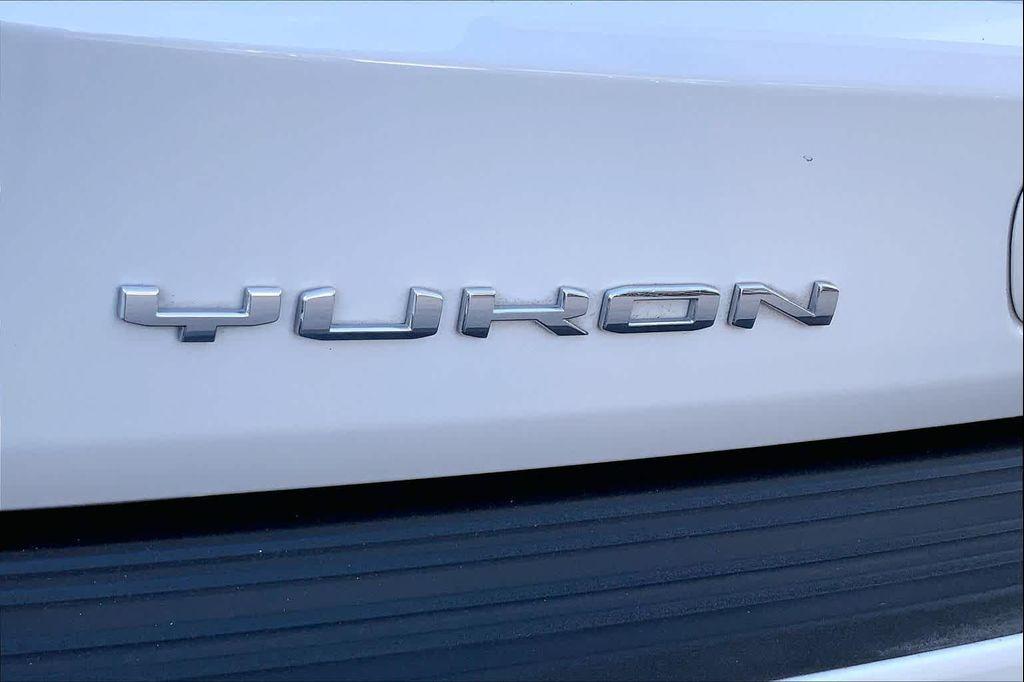 used 2024 GMC Yukon car, priced at $79,982
