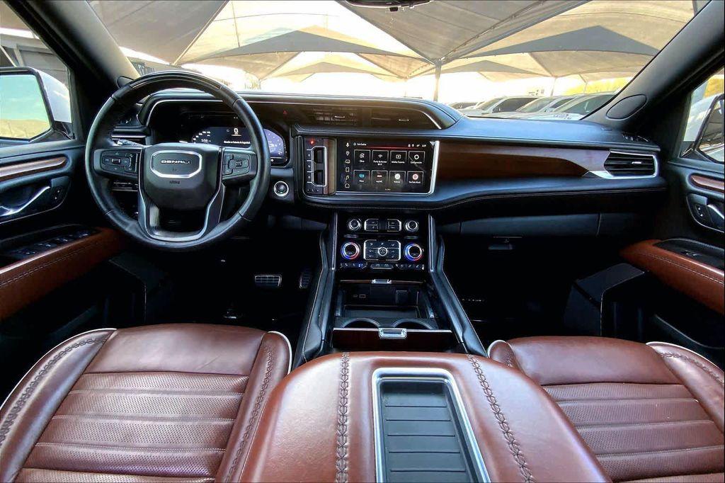 used 2024 GMC Yukon car, priced at $79,982