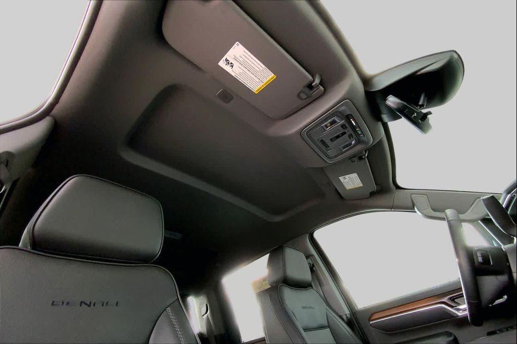 used 2026 GMC Sierra 2500 car, priced at $83,207