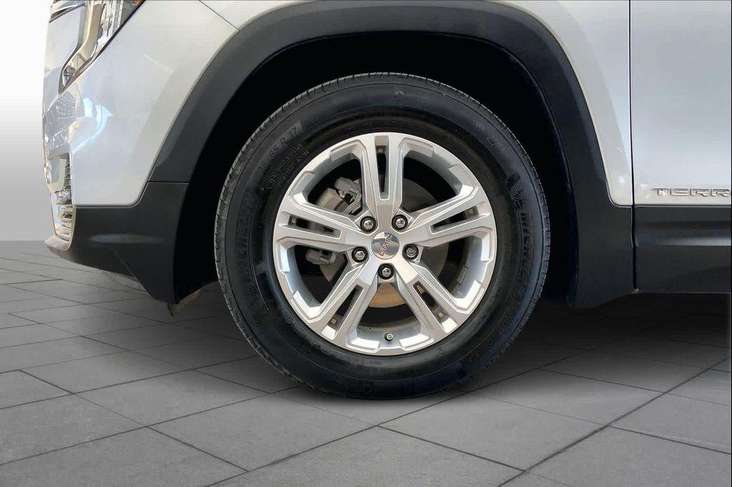 used 2022 GMC Terrain car, priced at $21,982