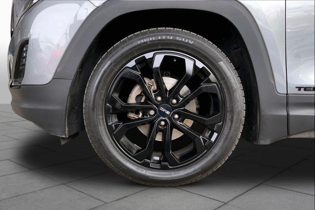 used 2021 GMC Terrain car, priced at $18,966
