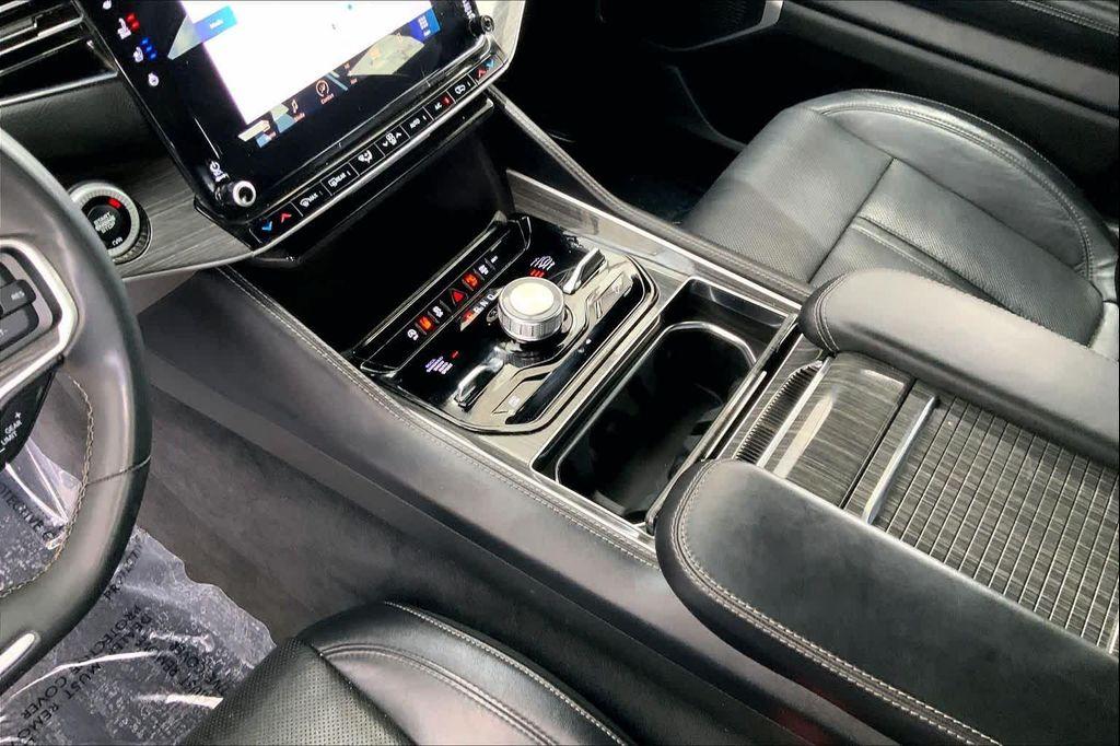 used 2022 Jeep Wagoneer car, priced at $33,972