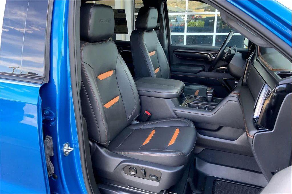used 2023 GMC Sierra 1500 car, priced at $53,982