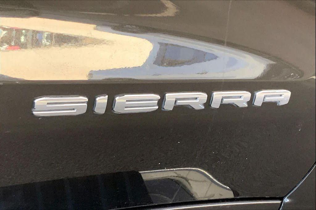 used 2021 GMC Sierra 1500 car, priced at $40,207
