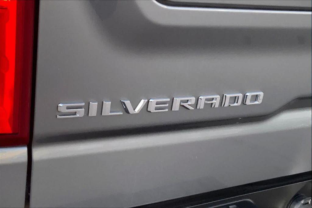used 2021 Chevrolet Silverado 1500 car, priced at $35,284
