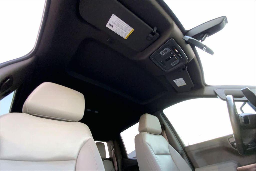 used 2021 Chevrolet Silverado 1500 car, priced at $35,284