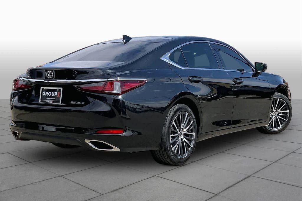 used 2025 Lexus ES 350 car, priced at $45,223