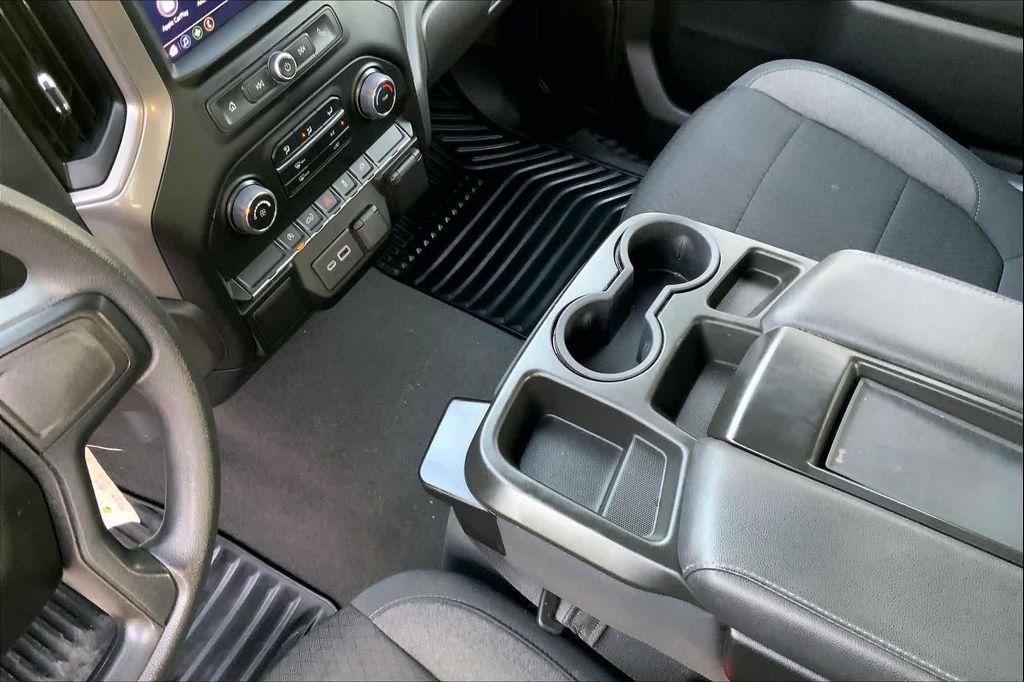used 2022 Chevrolet Silverado 1500 car, priced at $29,251