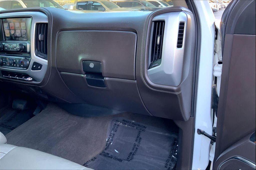 used 2017 GMC Sierra 1500 car, priced at $27,438