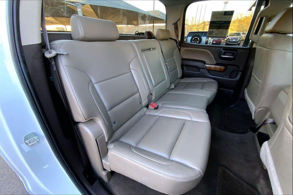 used 2017 GMC Sierra 1500 car, priced at $27,438