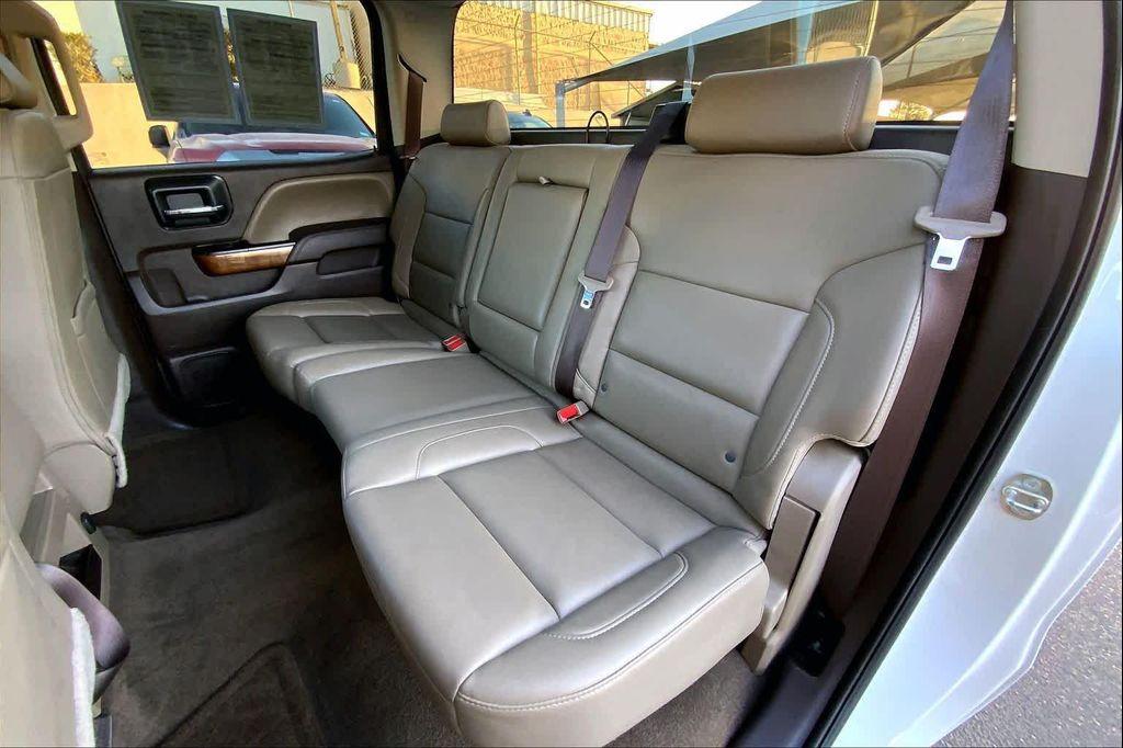 used 2017 GMC Sierra 1500 car, priced at $27,438