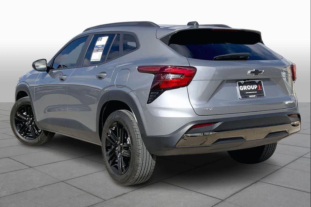 used 2025 Chevrolet Trax car, priced at $24,982
