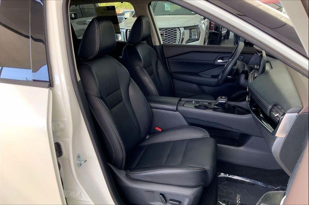 used 2023 Nissan Rogue car, priced at $23,582