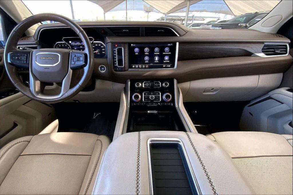 used 2021 GMC Yukon XL car, priced at $49,982