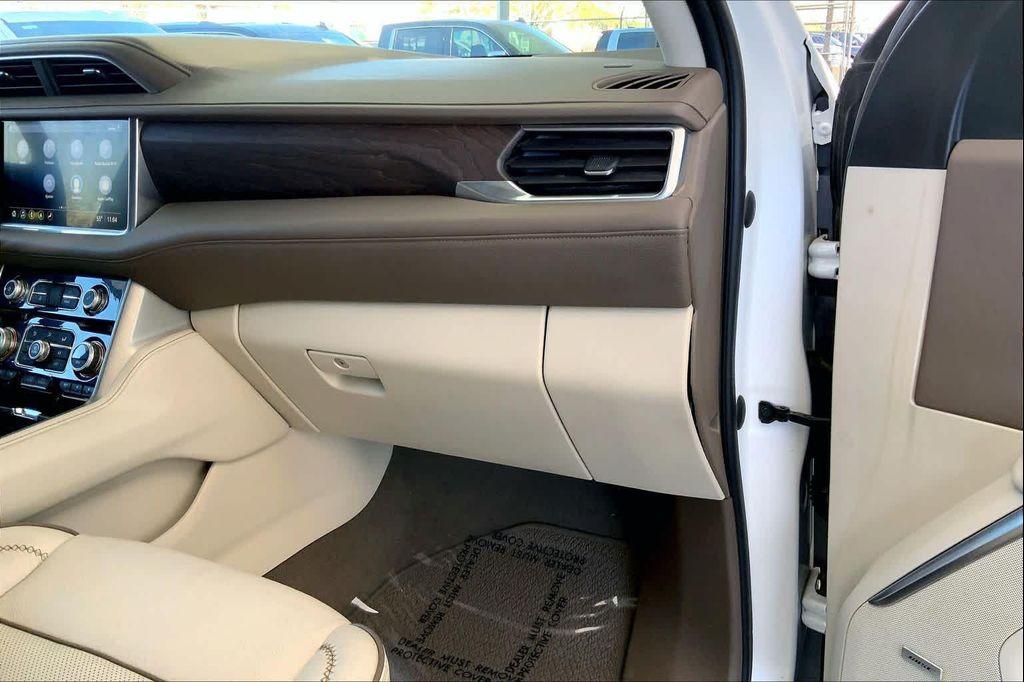 used 2021 GMC Yukon XL car, priced at $49,982