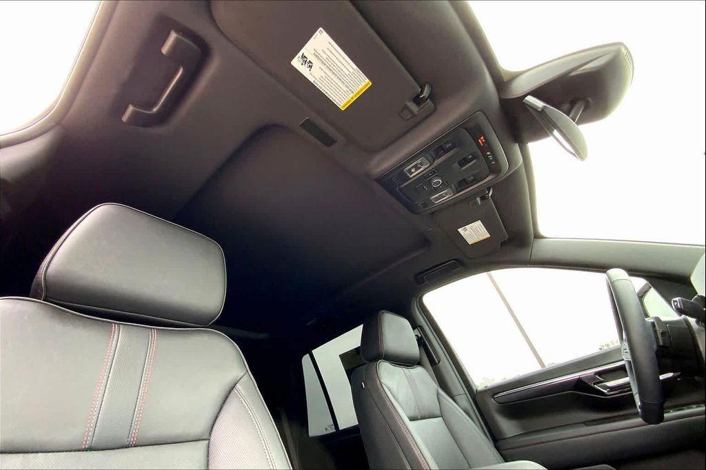 used 2025 Chevrolet Tahoe car, priced at $75,189
